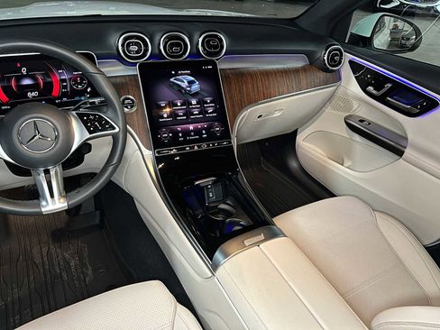 Certified 2026 Mercedes-Benz GLC 300 4MATIC image 40