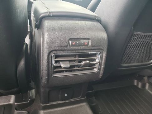 Used 2021 Lincoln Corsair AWD w/ Equipment Group 101A image 17