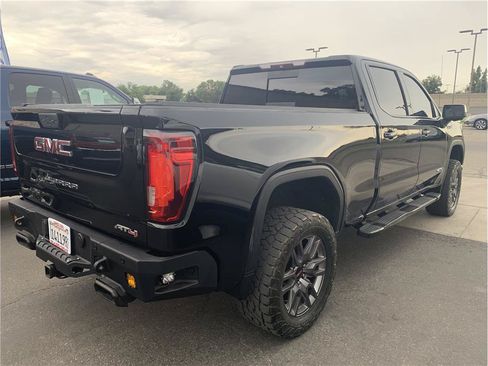 Used 2019 GMC Sierra 1500 AT4 w/ AT4 Premium Package AWD/4WD image 4