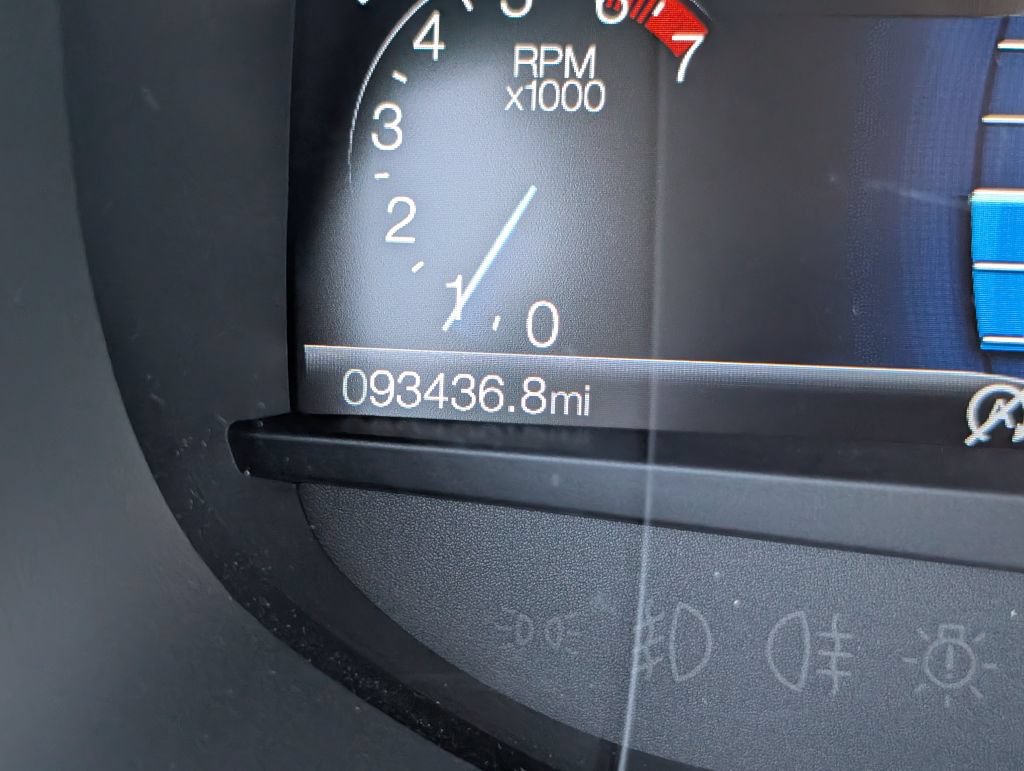 Used 2020 Ford Edge SEL w/ Convenience Package FWD image 15