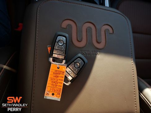 Used 2026 Ford F450 King Ranch w/ FX4 Off-Road Package image 27