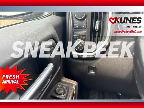 Used 2019 Chevrolet Silverado 1500 LT w/ All-Star Edition AWD/4WD image 9