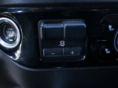 Used 2022 Chevrolet Silverado 1500 RST image 34