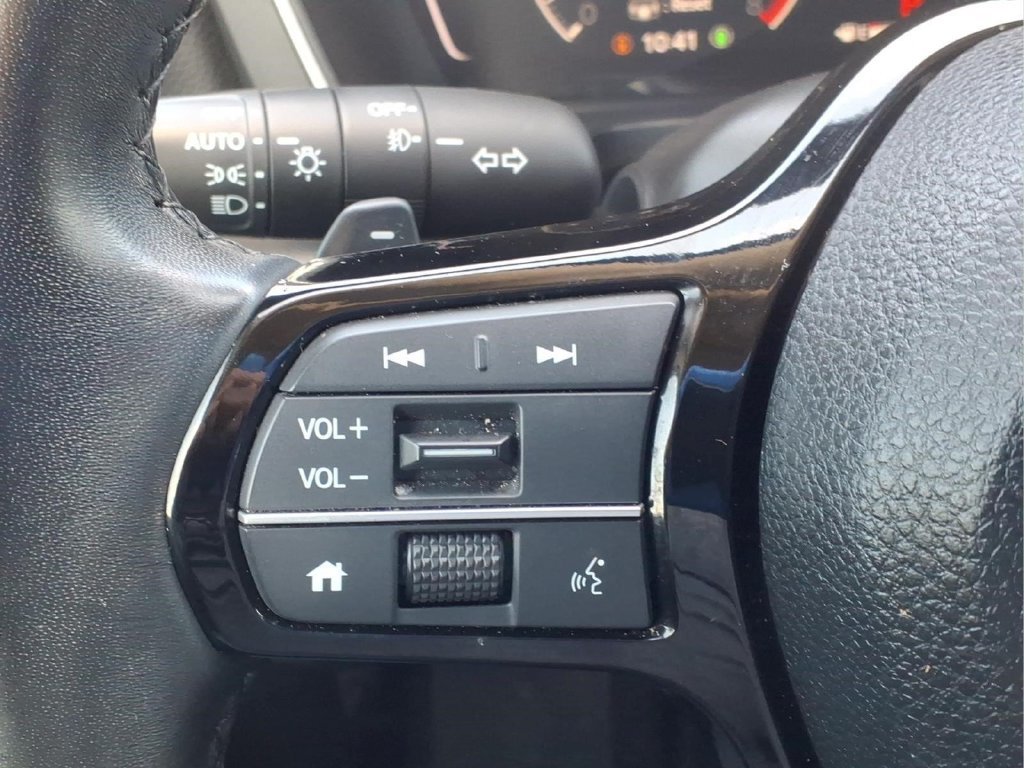Used 2025 Honda Pilot EX-L image 22