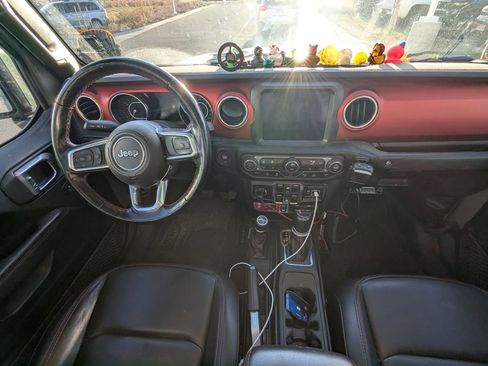 Used 2021 Jeep Gladiator Rubicon image 14