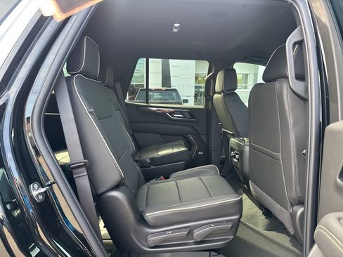 New 2026 GMC Yukon Elevation image 26