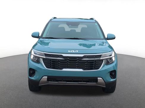 Used 2024 Kia Seltos EX AWD/4WD image 9