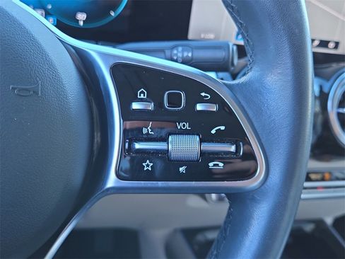 Certified 2023 Mercedes-Benz EQB 300 4MATIC image 22