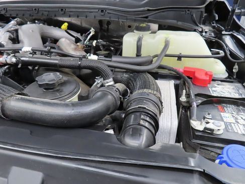 Used 2024 Ford F450 Lariat w/ Chrome Package image 34