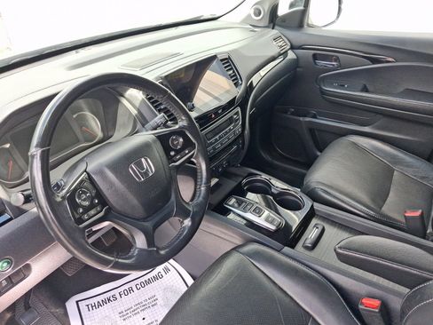 Used 2019 Honda Pilot Elite image 4