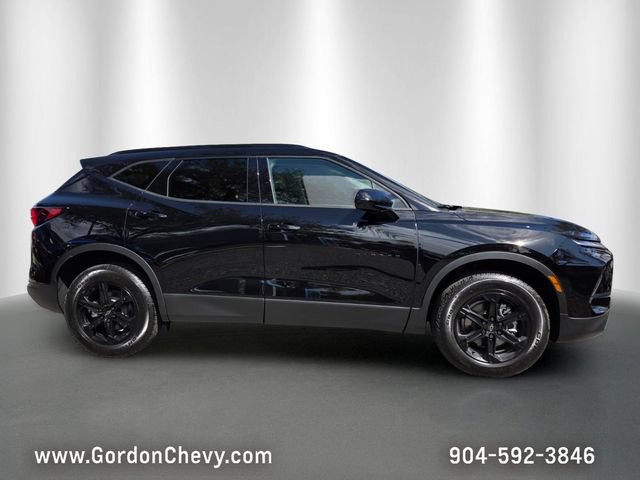 New 2026 Chevrolet Blazer LT w/ Convenience Package FWD image 8