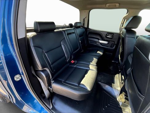 Used 2018 Chevrolet Silverado 1500 LT w/ All Star Edition image 23