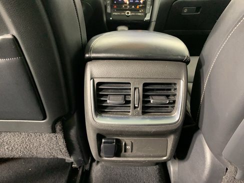 Used 2019 INFINITI QX50 Luxe w/ Navigation Package image 34