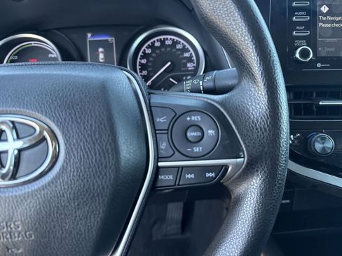 Used 2024 Toyota Camry LE image 29