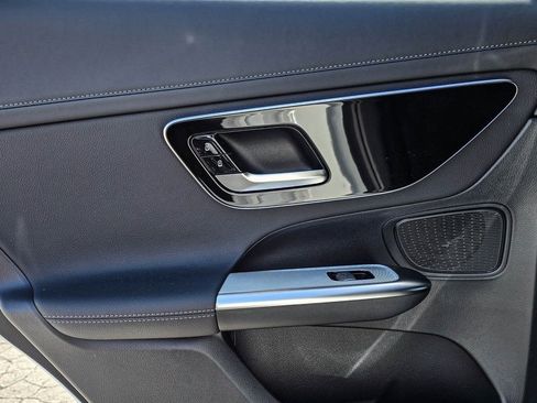 New 2025 Mercedes-Benz GLC 300 4MATIC image 25