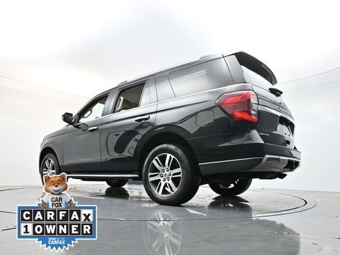 Used 2023 Ford Expedition Limited image 34