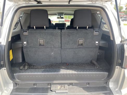 Used 2014 Toyota 4Runner SR5 image 4