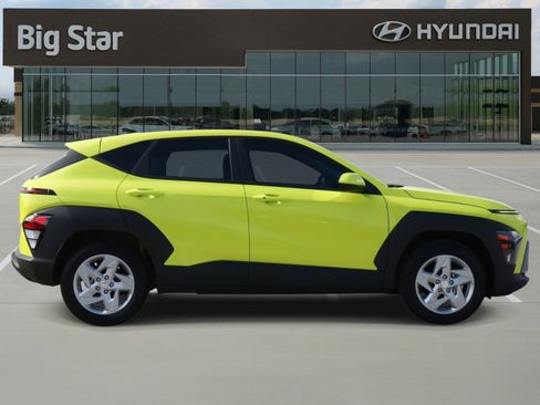 Certified 2026 Hyundai Kona SE image 5