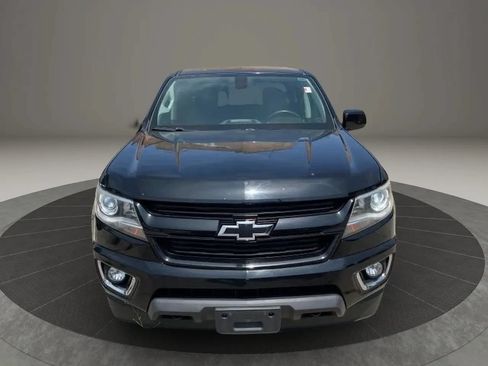Used 2017 Chevrolet Colorado Z71 w/ Z71 Midnight Edition AWD/4WD image 12
