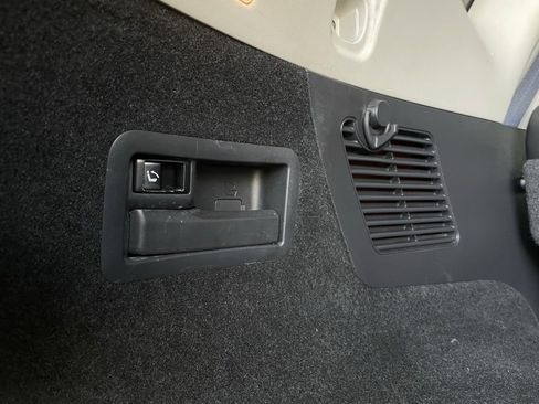 Used 2015 Nissan Murano Platinum w/ Platinum Technology Package image 17