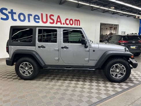 Used 2015 Jeep Wrangler Unlimited Sport w/ Quick Order Package 24S AWD/4WD image 9