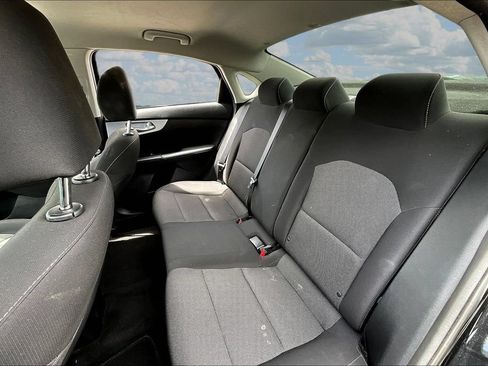 Used 2024 Kia Forte LXS FWD image 20