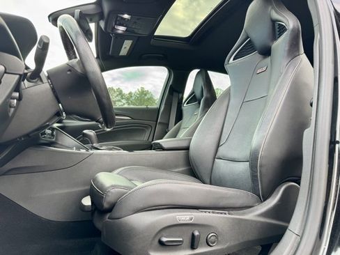 Used 2019 Buick Regal GS image 27