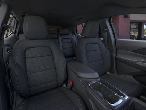 New 2026 Chevrolet Equinox EV LT image 16