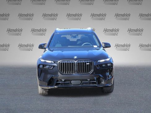 Certified 2025 BMW X7 M60i image 8