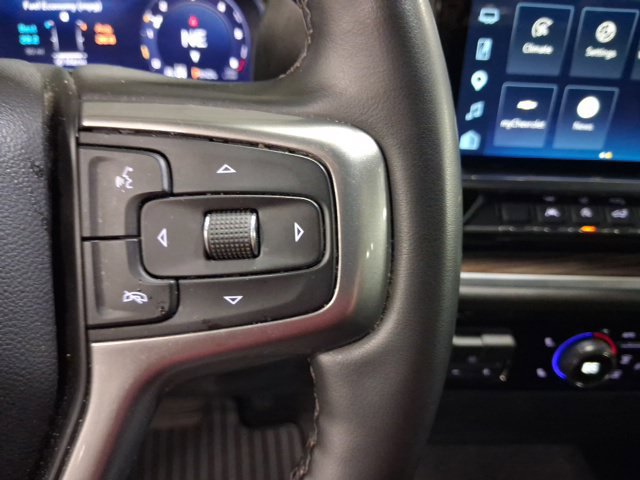 Used 2026 Chevrolet Silverado 1500 RST AWD/4WD image 17