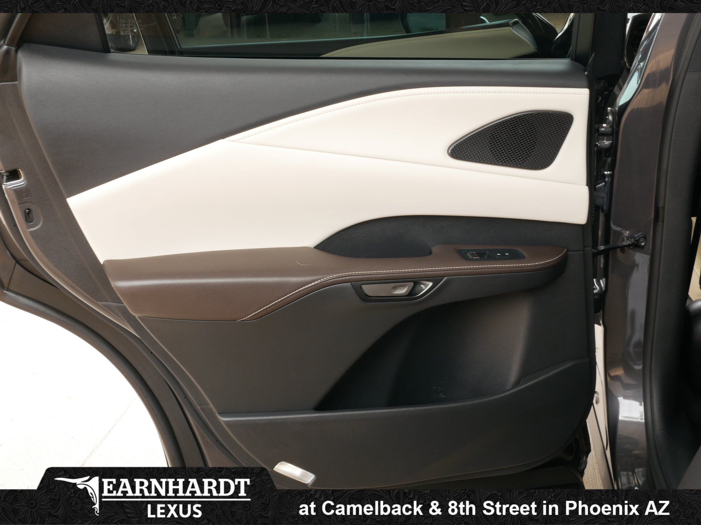 Used 2024 Lexus RX 350 Premium w/ Convenience Package FWD image 24