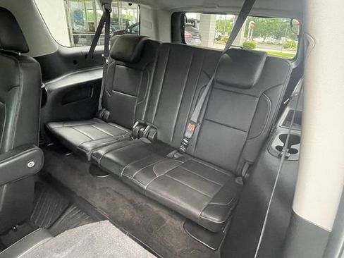 Used 2016 Chevrolet Suburban LTZ AWD/4WD image 12