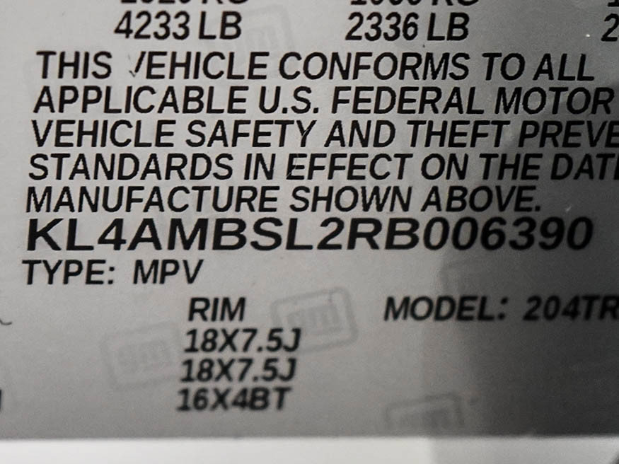 Used 2024 Buick Encore GX Preferred FWD image 27