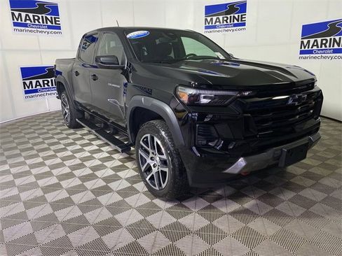 Used 2023 Chevrolet Colorado Z71 w/ Z71 Convenience Package 2 image 1