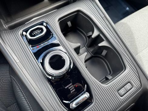 New 2026 Jeep Cherokee Laredo AWD/4WD image 23