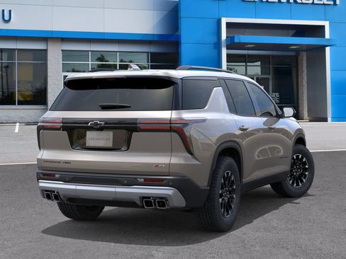 New 2026 Chevrolet Traverse Z71 w/ Enhanced Driving Package AWD/4WD image 4