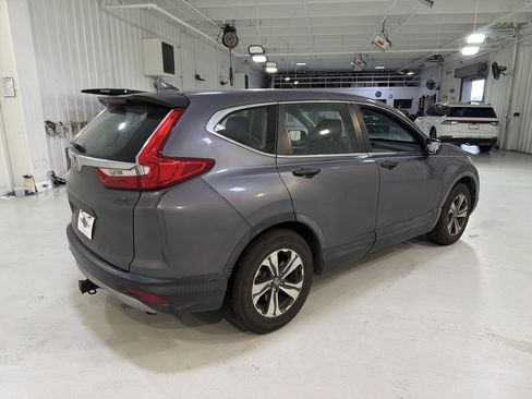 Used 2018 Honda CR-V LX image 5