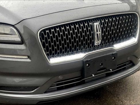 Used 2022 Lincoln Nautilus Reserve image 55