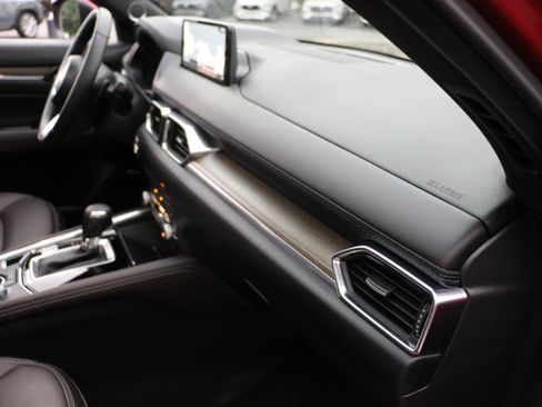 Certified 2025 MAZDA CX-5 Signature AWD/4WD image 8