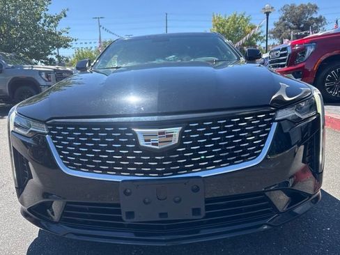 Used 2020 Cadillac CT4 Luxury w/ Sun And Sound Package RWD image 2