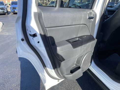Used 2017 Jeep Patriot High Altitude image 21