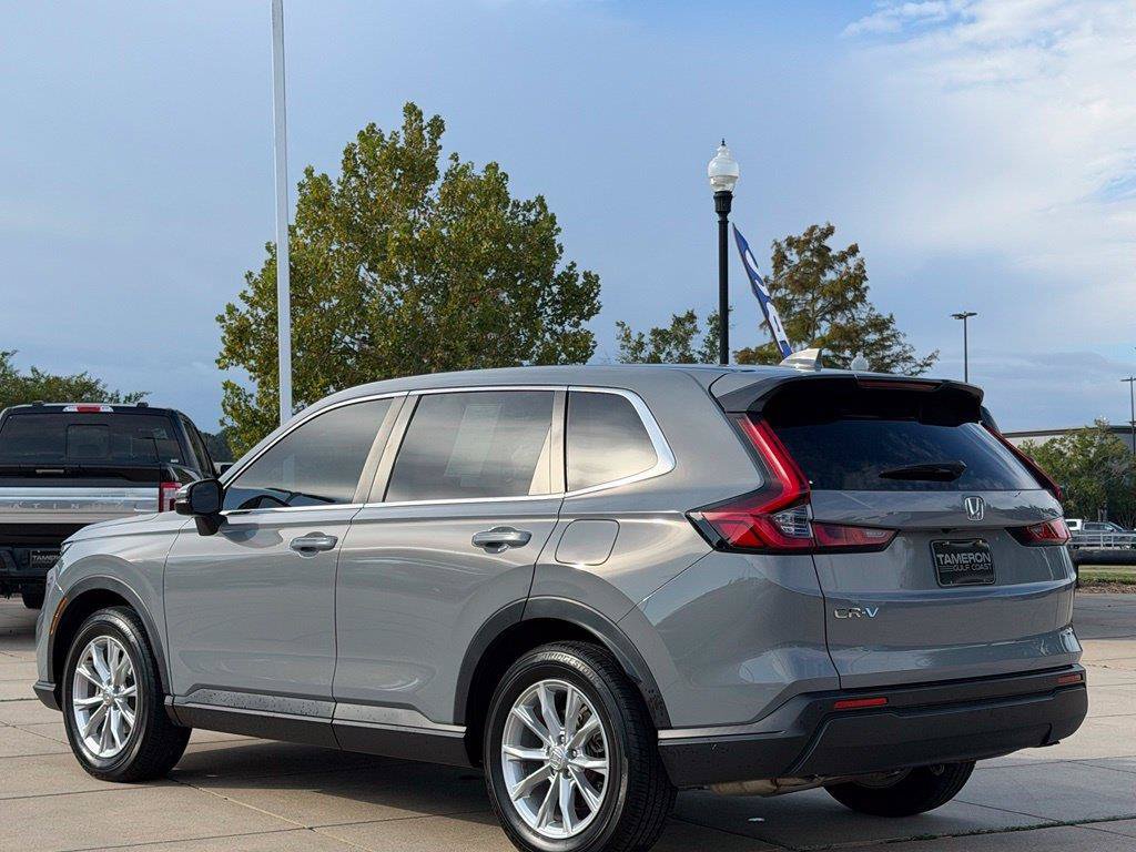 Used 2024 Honda CR-V EX-L image 6
