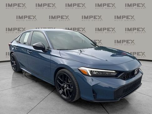 Used 2026 Honda Civic Sport image 4