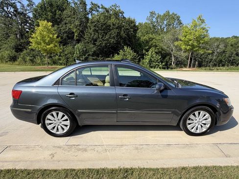 Used 2009 Hyundai Sonata Limited FWD image 4