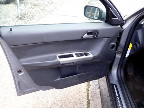 Used 2005 Volvo S40 T5 image 15