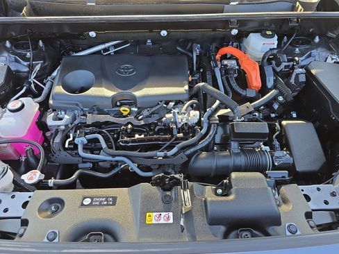 Used 2024 Toyota RAV4 LE image 30