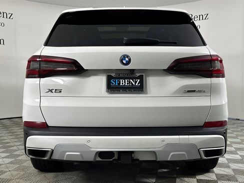 Used 2023 BMW X5 xDrive45e w/ Executive Package image 5