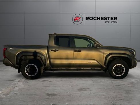 Certified 2024 Toyota Tacoma TRD Off-Road w/ TRD Off Road Upgrade Package AWD/4WD image 35