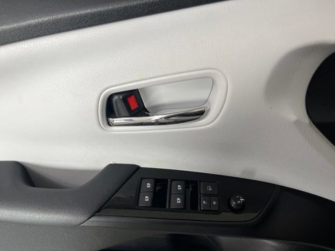 Used 2017 Toyota Prius Two w/ Prius Two Safety Plus Package FWD image 52