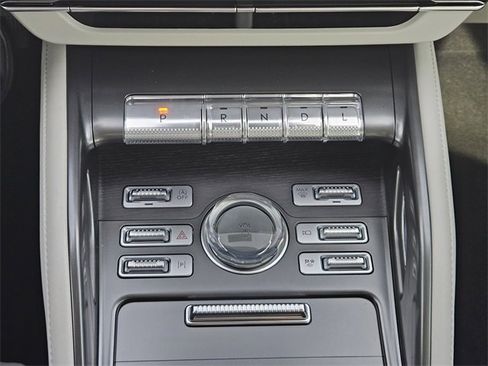 New 2026 Lincoln Nautilus Reserve image 18